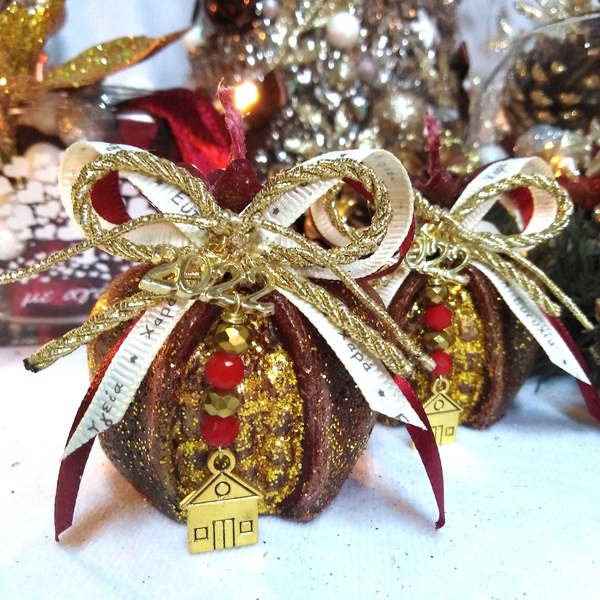 Γούρι 2024 αρωματικό κερί ρόδι μπορντό-χρυσό 6×6cm - γούρι, ρόδι, χριστουγεννιάτικα δώρα, γούρια, πρωτοχρονιά, κεριά & κηροπήγια - 3