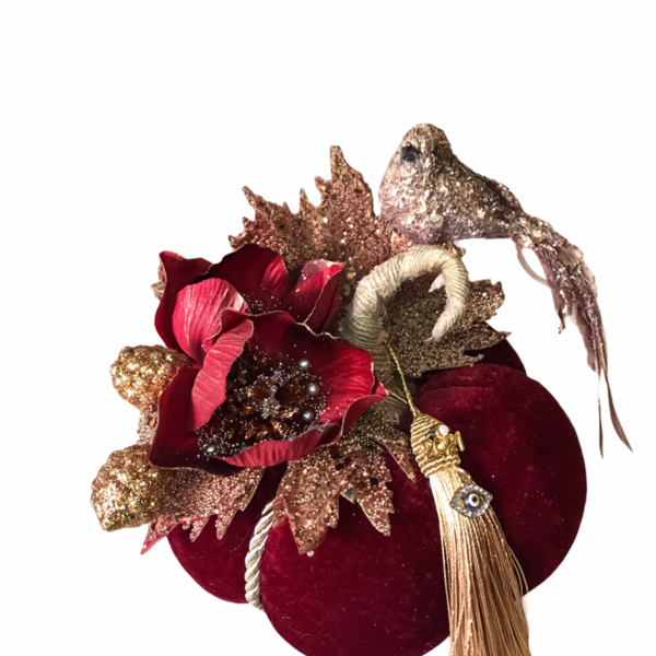 Βελούδινη κολοκυθα με λουλούδια 2024 με παραμυθένιο πουλάκι - χριστουγεννιάτικα δώρα, κολοκύθα, γούρια