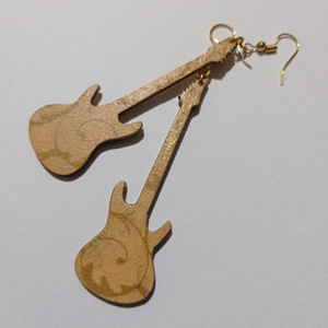 Σκουλαρίκια ξύλινα κιθάρες με ντεκουπάζ - ξύλο, μακριά, κρεμαστά, μεγάλα, faux bijoux