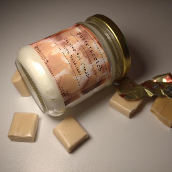Butterscotch 100% Soy Scented Candle 212ml