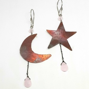 Σκουλαρίκια φεγγάρι και αστέρι με ροζ φεγγαροπετρα - ημιπολύτιμες πέτρες, χαλκός, κρεμαστά