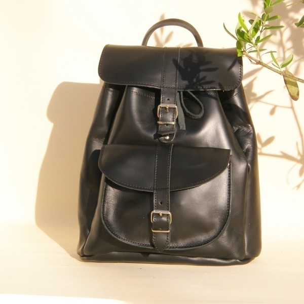 Δερμάτινη τσάντα πλάτης με 1 τσέπη σε μαύρο χρώμα - δέρμα, vintage, πλάτης, σακίδια πλάτης, romantic, all day, minimal, boho, ethnic - 4