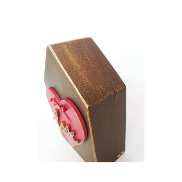 Επιτραπέζιο ξύλινο διακοσμητικό σπιτάκι γούρι μπρονζέ 2022 12×8×4εκ.πάχος - καρδιά, δώρο, διακοσμητικά, ξύλινα διακοσμητικά - 2