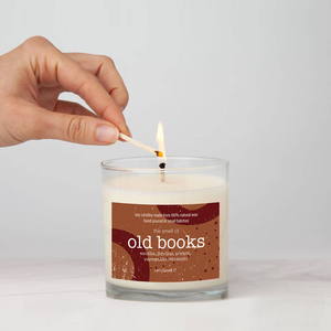 The smell of old books- soy candle σε γυάλινο ποτήρι - αρωματικά κεριά