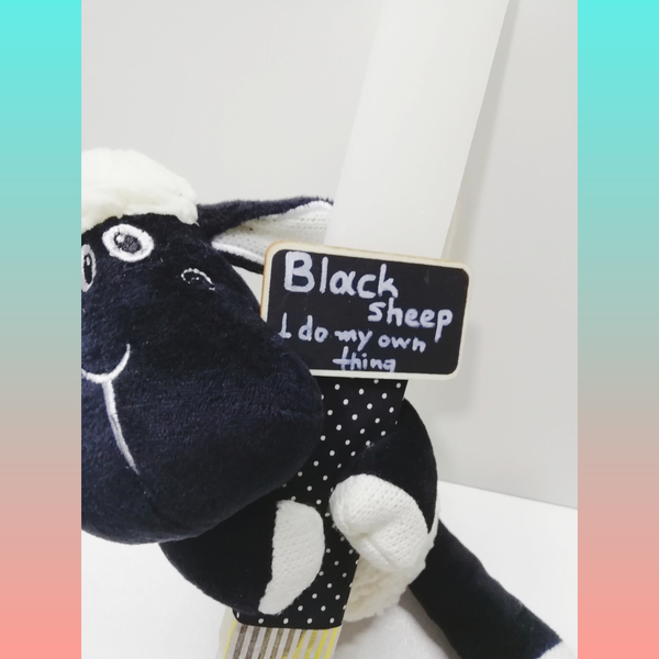 Λαμπάδα το μαύρο πρόβατο - λαμπάδες, για παιδιά, για εφήβους, ζωάκια, προσωποποιημένα - 3