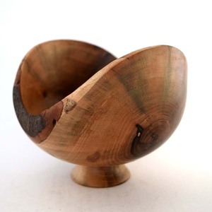 Μπολ [Natural edge] από Ξύλο Πικροδάφνης, στον Ξυλότορνο. [15Χ12,5εκ.] - ξύλο, βάζα & μπολ, σπίτι, χειροποίητα, ξύλινα διακοσμητικά - 4