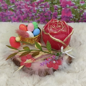 Πασχαλινή Σύνθεση με κερί τριαντάφυλλο σε κορμό ξύλου - διακοσμητικά, δώρο για πάσχα, πασχαλινή διακόσμηση, πασχαλινά δώρα - 5