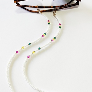Κορδόνι για γυαλιά με άσπρες και χρωματιστές χάντρες - μαργαριτάρι, χάντρες, απαραίτητα καλοκαιρινά αξεσουάρ, μοδάτο, κορδόνια γυαλιών - 3