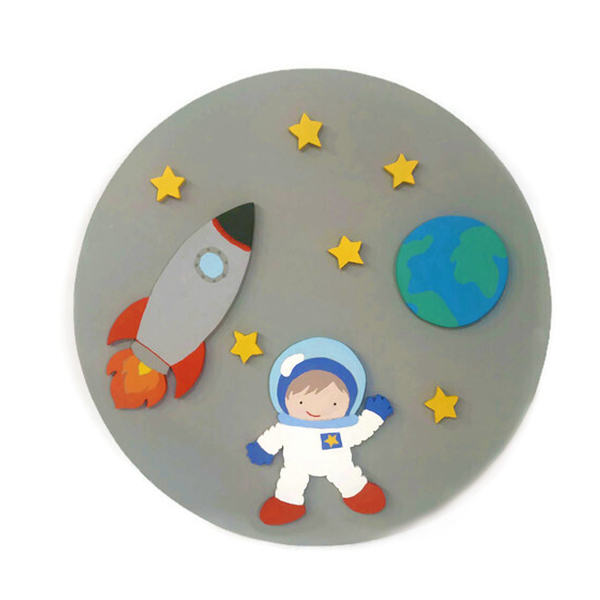 Πασχαλινή Λαμπάδα Αστροναύτης με ξύλινο στοιχείο 11cm και ξύλινο διακοσμητικό κάδρο 27cm - αγόρι, διάστημα, για παιδιά - 2