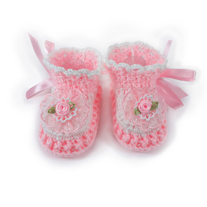 Πλεκτά λευκό-ροζ παπουτσάκια για κορίτσια/ 0-12/ Crochet white-pink booties for babies - κορίτσι, 0-3 μηνών, βρεφικά ρούχα