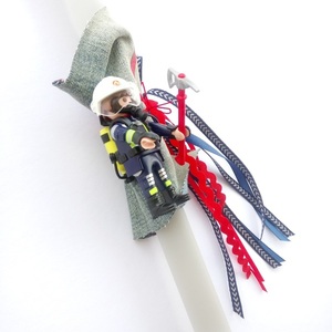 Λαμπάδα Πυροσβέστης με κράνος και εργαλείο για αγόρι Αρωματική Γκρι Τετράγωνη 30cm - αγόρι, λαμπάδες, για παιδιά, ήρωες κινουμένων σχεδίων, παιχνιδολαμπάδες - 4
