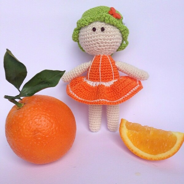 Πλεκτη κουκλίτσα -φιλενάδα Πορτοκάλι. Orange girl. 14x11x6 εκ. - δώρο, λούτρινα, κουκλίτσα, amigurumi - 2