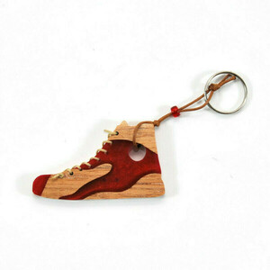 Μπρελόκ παπούτσι με υγρό γυαλί - ξύλο, γυαλί, δώρο, κλειδί, χειροποίητα - 3