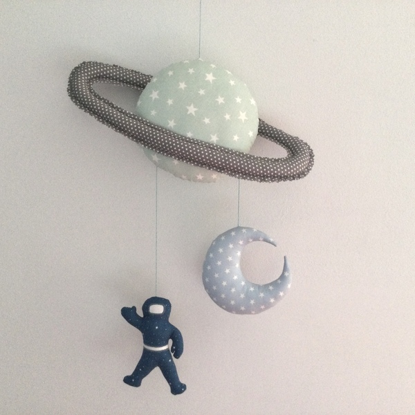 Κρεμαστό διακοσμητικό Πλανήτης Κρόνος με αστροναύτη και φεγγαράκι - αγόρι, παιδικό δωμάτιο, κρεμαστά, διακοσμητικά, διάστημα
