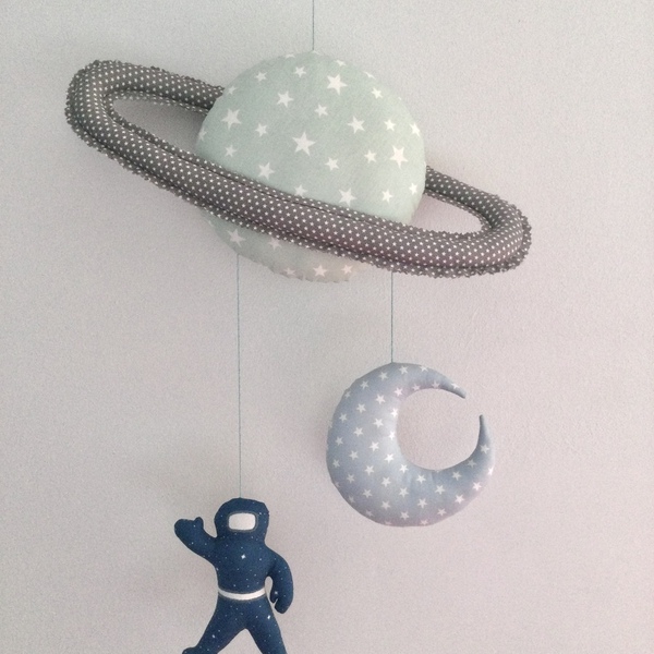 Κρεμαστό διακοσμητικό Πλανήτης Κρόνος με αστροναύτη και φεγγαράκι - αγόρι, παιδικό δωμάτιο, κρεμαστά, διακοσμητικά, διάστημα - 2