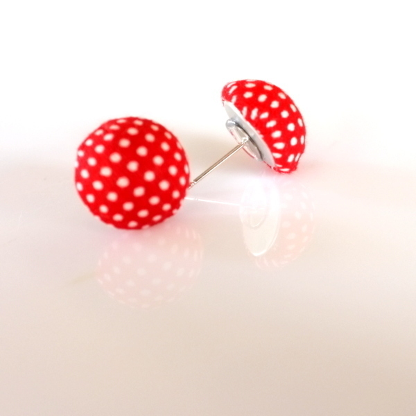 Υφασμάτινα Σκουλαρίκια Κουμπιά Πουά Κόκκινο-Λευκό - ύφασμα, καρφωτά, μικρά, faux bijoux, φθηνά - 3