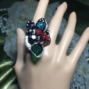 Χειροποίητο πολύχρωμο δαχτυλίδι με σύνθεση από χάντρες και σιλικόνη - εντυπωσιακά, boho, μεγάλα, αυξομειούμενα, φθηνά - 2