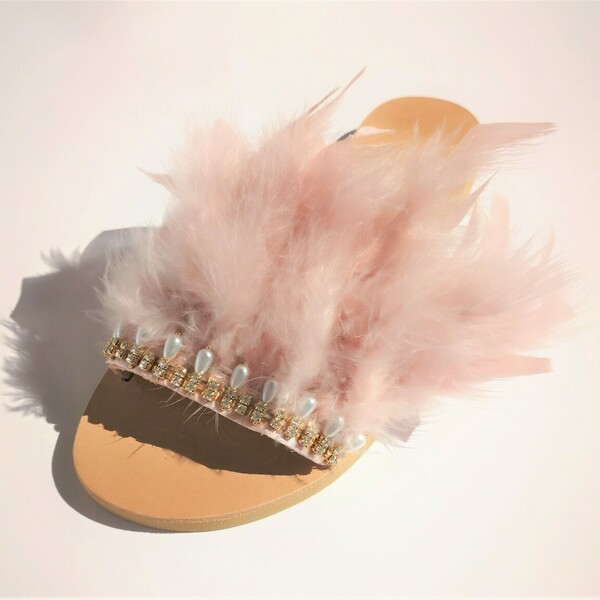 Angelique in nude pink wedding sandal χειροποίητο δερμάτινο νυφικό σανδάλι σε ροζ χρώμα με φτερά, κρύσταλλα και πέρλες - φλατ, slides, δέρμα - 3