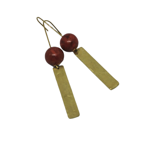 Σκουλαρίκια από ορείχαλκο με κόκκινη χάντρα 5,5εκ. / earrings - ορείχαλκος, μακριά, κρεμαστά, γάντζος, δώρο οικονομικό