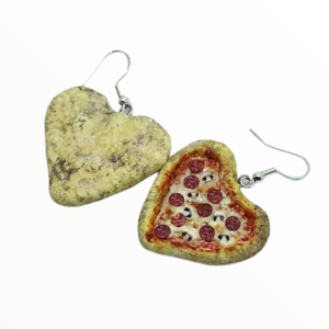 Σκουλαρίκια λαχταριστή Ιταλική πίτσα σε σχήμα καρδιάς (pizza earrings),χειροποίητα κοσμήματα απομίμησης φαγητού απο πολυμερικό πηλό Mimitopia - καρδιά, πηλός, χειροποίητα, γάντζος, φαγητό - 5