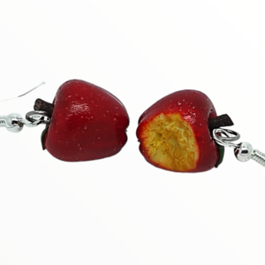Σκουλαρίκια Kόκκινα μήλα το ένα δαγκομένο (Αpple earrings) ,χειροποίητα κοσμήματα φρούτων και απομίμησης φαγητού από πολυμερικό πηλό Mimitopia - πηλός, χειροποίητα, γάντζος, φρούτα, φαγητό - 4