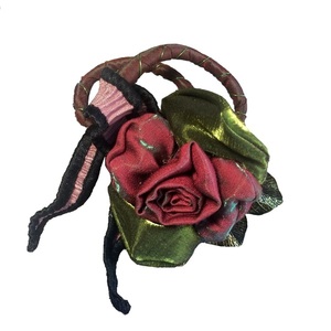 Καρφίτσα χειροποίητη "λουλούδι" από ύφασμα λαδί-μπορντώ - ύφασμα, μαμά, romantic