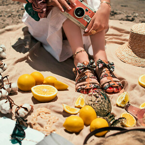 Blaire Sandals - δέρμα, φιόγκος, λουλούδια, χειροποίητα, φλατ, ankle strap - 3