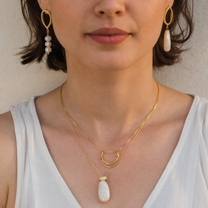 Ασημένιο κολιέ επιχρυσωμένο με 24κτ, σχέδιο Petalo necklace gold-plated - ασήμι, επιχρυσωμένα, κοντά - 5