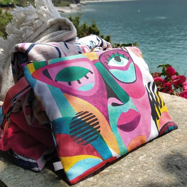 Pouch Abstract Face - καλλυντικών, ταξιδίου, αξεσουάρ παραλίας, απαραίτητα καλοκαιρινά αξεσουάρ - 3