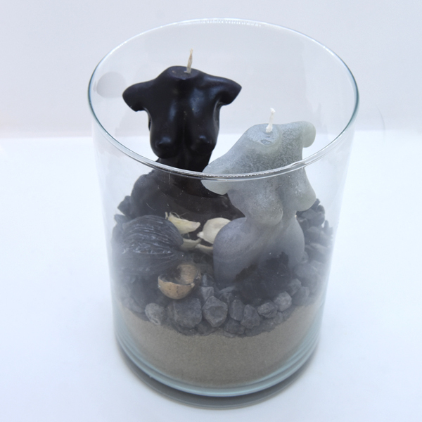 Σύνθεση με χειροποίητα κεριά σώμα γυναικείο γκρι μαύρο σε γυάλινο δοχείο - χειροποίητα, αρωματικά κεριά - 2