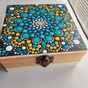 Κουτί ζωγραφισμένο με σχέδιο mandala. - ξύλο, κουτί, διακοσμητικά