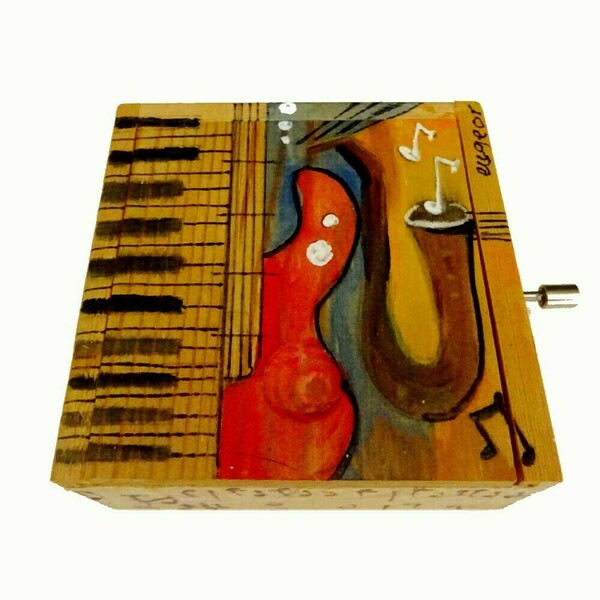 Μουσικό ξύλινο κουτί με θέματα μουσικής ζωγραφισμένο - ξύλο, διακοσμητικά
