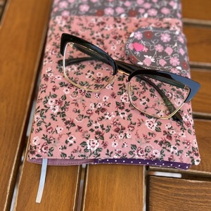 Θήκη για βιβλίο/ημερολόγιο με σελιδοδείκτη σε ροζ/γκρι φλοράλ - ύφασμα, σελιδοδείκτες, φλοράλ, θήκες βιβλίων, προστασία - 2