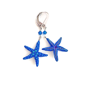 Μπλε αστερίες κρεμαστά σκουλαρίκια - γυαλί, πηλός, ατσάλι, κρεμαστά, γάντζος