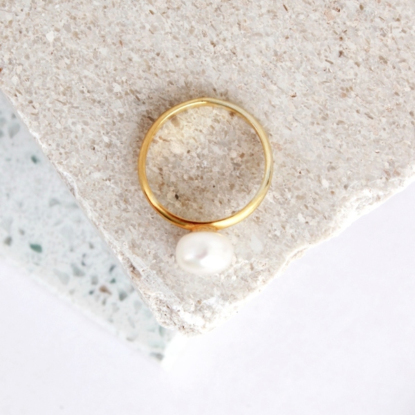 Margot δαχτυλίδι από ασήμι επιχρυσωμένο με μαργαριτάρι του γλυκού νερού - ασήμι, μαργαριτάρι, επιχρυσωμένα, σταθερά - 3