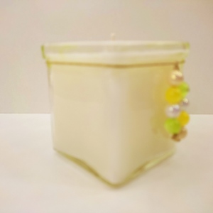 Κερί χειροποίητο λευκό με άρωμα βανίλια σε τετράγωνο γυάλινο βάζο 7εκ Χ8εκ - αρωματικά κεριά - 3