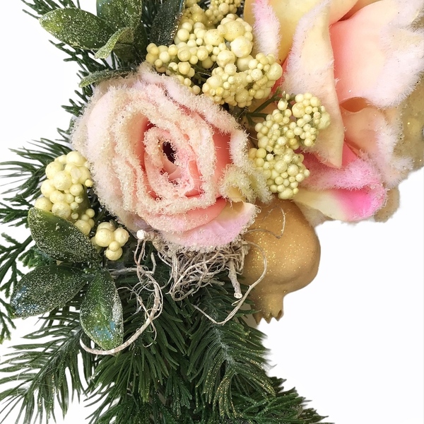 Χριστουγεννιάτικο στεφανι με τριαντάφυλλα και παπουτσακι - ξύλο, στεφάνια, σπίτι, διακοσμητικά, προσωποποιημένα - 2