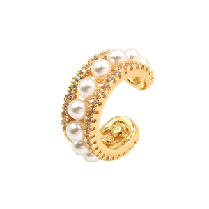 Σκουλαρίκι Ear Cuff με Πέρλες και Ζιργκόν Chloe Cuff Gold - επιχρυσωμένα, ορείχαλκος, μικρά, ear cuffs, πέρλες