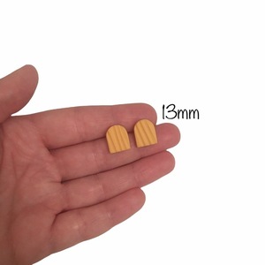 Καρφωτά μικρά σκουλαρίκια από πολυμερικό πηλό - πηλός, μικρά, φθηνά - 2