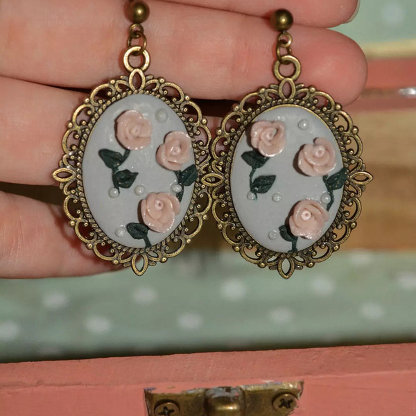 "Sofia" Vintage Earrings χειροποίητα σκουλαρίκια από πολυμερικό πηλό με τριαντάφυλλα! - πηλός, λουλούδι, μπρούντζος, κρεμαστά, μεγάλα - 5