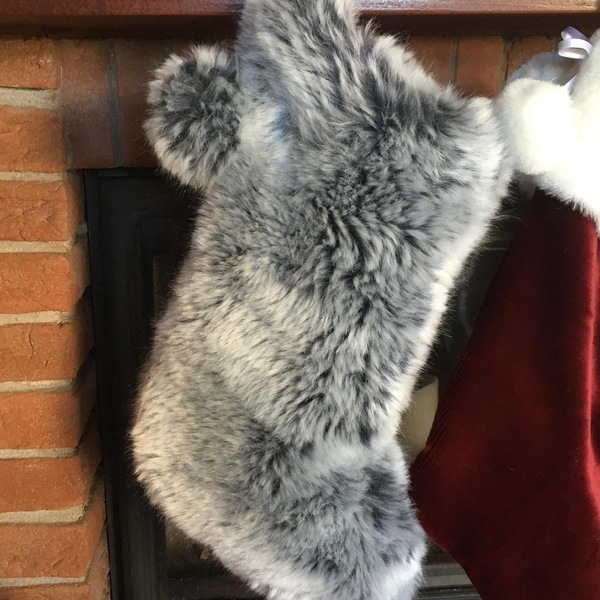 Χειροποίητες χριστουγεννιάτικες κάλτσες από οικολογική γούνα - διακοσμητικά, ύφασμα - 5