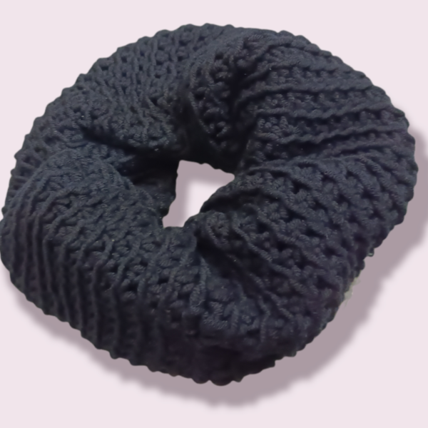 Χειροποίητο πλεκτό scrunchie μαύρο χρώμα - λαστιχάκια μαλλιών