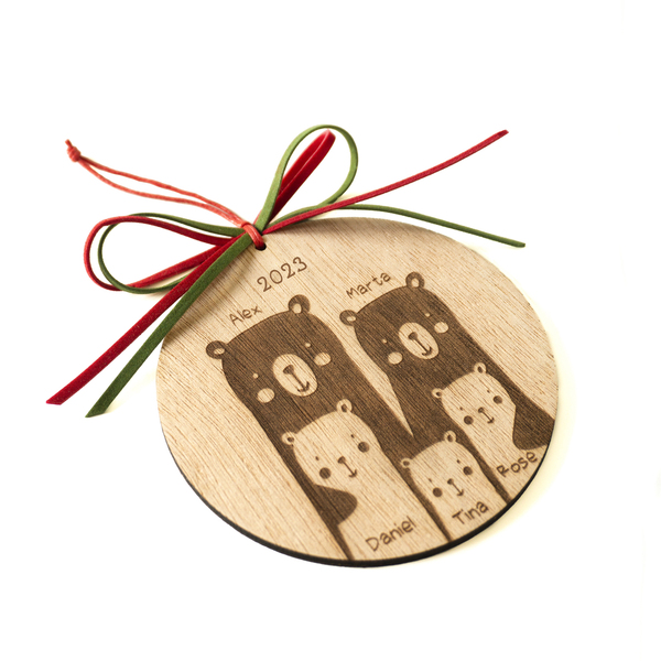 Προσωποποιημένο ξύλινο στολίδι - γούρι 2022 - Oικογένεια -11 εκ - ξύλο, χριστουγεννιάτικα δώρα, στολίδια, προσωποποιημένα - 2