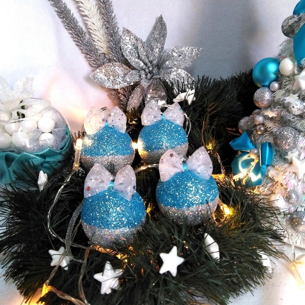 Σετ 4 χριστουγγενιάτικες μπάλες με μπλε-ασημί holographic γκλίτερ 6,5×5×5cm - χριστούγεννα, στολίδια, πρωτοχρονιά, μπάλες - 2