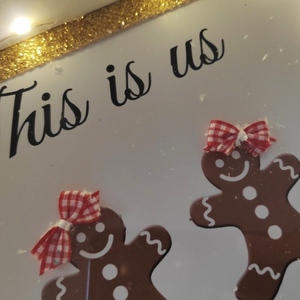Καδρακι προσωποποιημένο Χριστουγεννιατικο shadow box Θέμα ginger bread cookies, οικογένεια με λαμπάκια, χιόνι και φιογκάκια - πίνακες & κάδρα, αναμνηστικά, διακοσμητικά, χριστουγεννιάτικα δώρα - 3