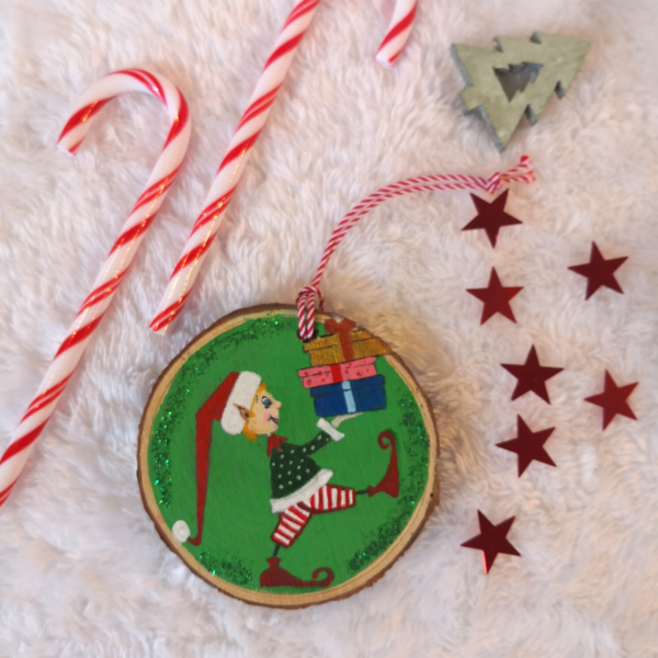 Χριστουγεννιάτικο Ξύλινο Στολίδι - Ξωτικό με Δώρα - ξύλο, χριστουγεννιάτικο, χριστουγεννιάτικα δώρα, στολίδια - 3