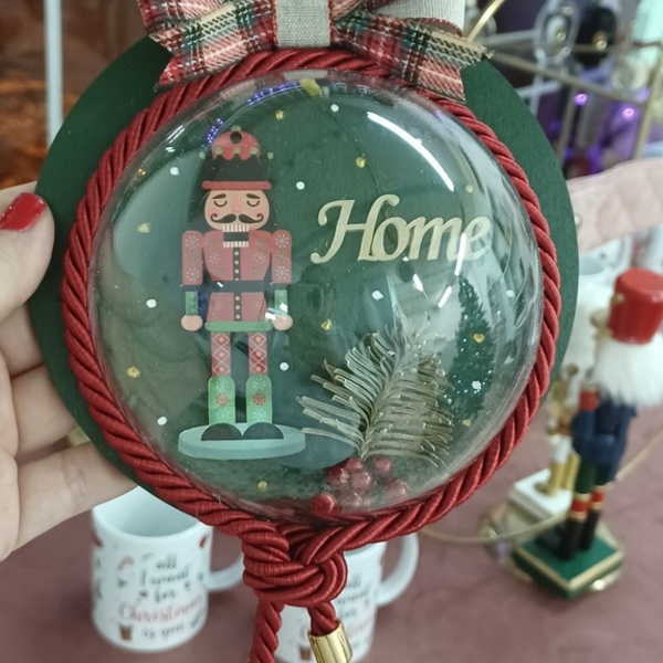 Χριστουγεννιάτικη μπάλα, Γούρι καρυοθραύστης - ξύλο, plexi glass, στολίδια, μπάλες - 3