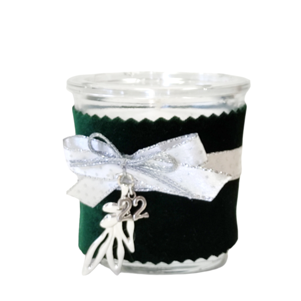 Γούρι αρωματικό κερί 2022 σε ποτήρι πράσινο βελούδο με μεταλλικό κλαδί - ύφασμα, διακοσμητικά, χριστουγεννιάτικα δώρα - 2