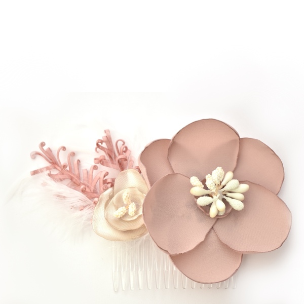 Χτενάκι με εκρού και ροζ λουλούδια - charms, ιδιαίτερο, δώρο, λουλούδια, ιδεά για δώρο
