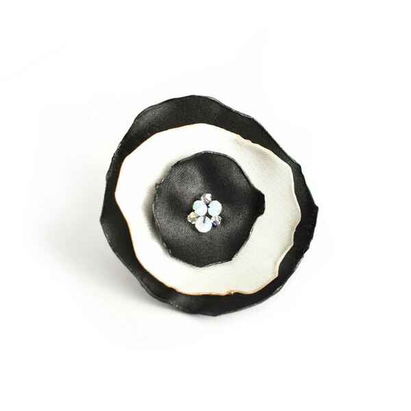 Δαχτυλίδι με ασπρόμαυρο λουλούδι - ημιπολύτιμες πέτρες, swarovski, λουλούδι, ατσάλι, μεγάλα, ιδεά για δώρο